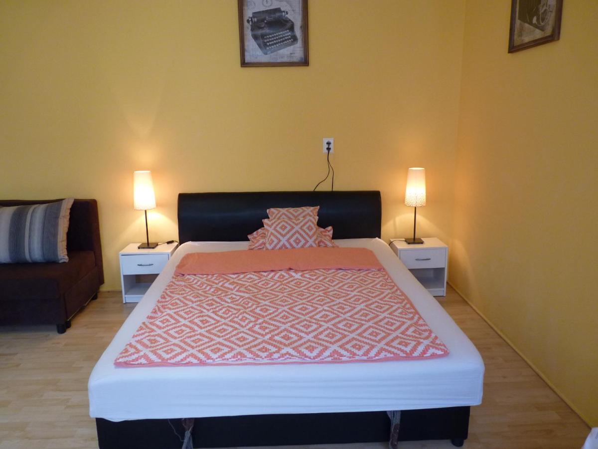 Zizi Apartman Debreczyn Zewnętrze zdjęcie